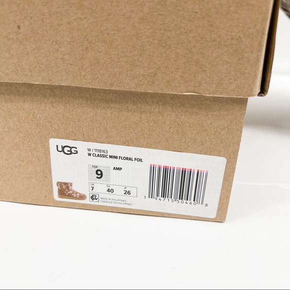UGG CLASSIC MINI FLORAL FOIL BOOTS- Color AMPHORA - Picture 12 of 12